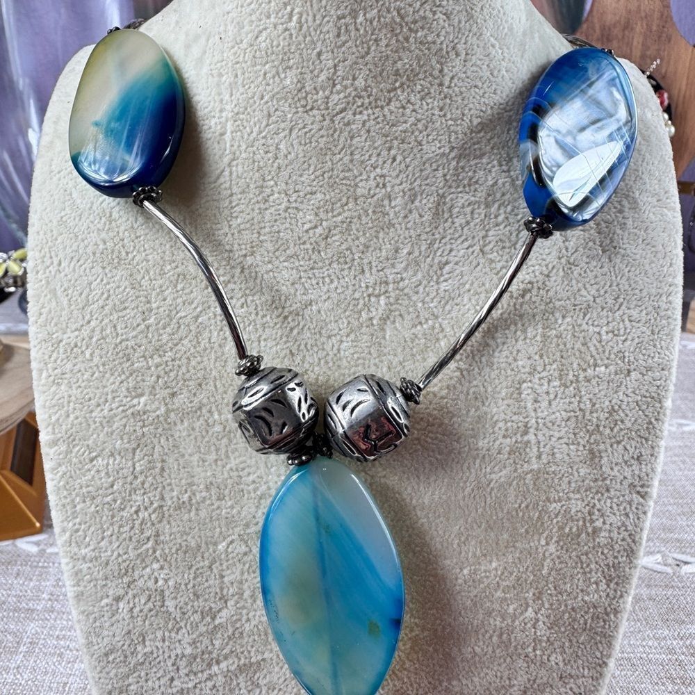 Elegant Blue Agate and 925 Silver Accents Women's Necklace